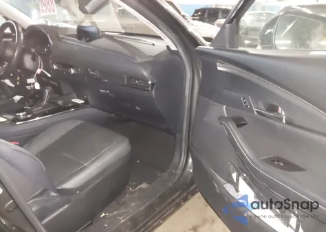 2021 Mazda Cx-30 2.5 Turbo from USA, damaged, VIN 3MVDMBAY7MM307026